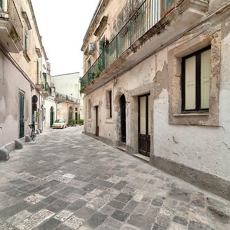 Suite Dei Baroni Лечче Экстерьер фото