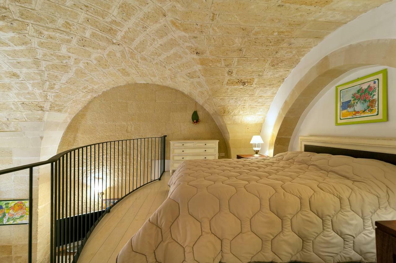 Suite Dei Baroni Лечче Экстерьер фото